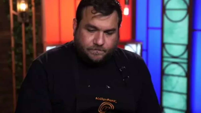 masterchef:Λύγισε-παίκτης-του-παιχνιδιού-για-την-κόρη-του.
