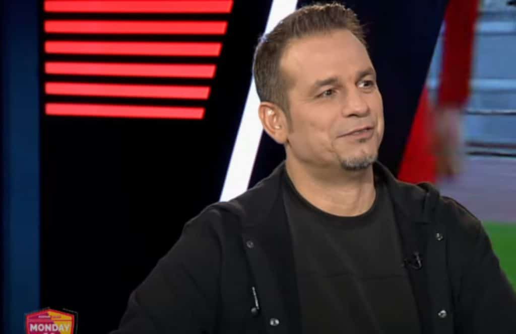 Ντέμης-Νικολαΐδης:Αυτή-είναι-η-κατά-δέκα-χρόνια-νεότερη-σύντροφος-του.