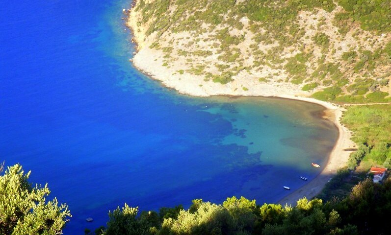 Κατά-40-cm-υποχώρησε-η-στάθμη-της-θάλασσας-στις-ακτές-της-Λέσβου-–-Τι-συμβαίνει
