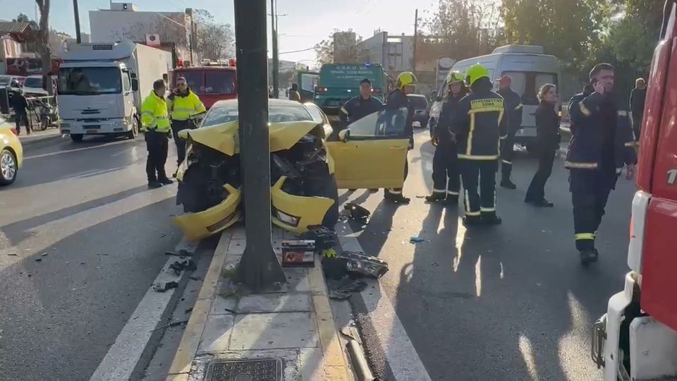 Πειραιώς:-Νέα-τραγωδία-στην-άσφαλτο-με-ταξί-–-Η-ανατριχιαστική-λεπτομέρεια-για-την-επιβάτιδα