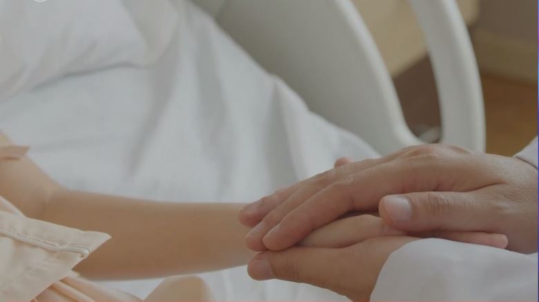 Χανιά:-Στο-νοσοκομείο-παιδιά-που-πήγαν-στην-παραλία-και-τα-τσίμπησε…