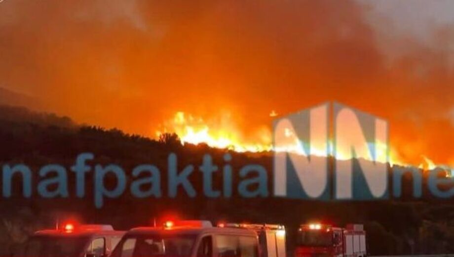 Μεγάλη-φωτιά-στη-Ναύπακτο:-Πολύ-επικίνδυνα-τα-πράγματα!-Σε-τρόμο-οι-κάτοικοι-–-Οι-φλόγες-πλησιάζουν…