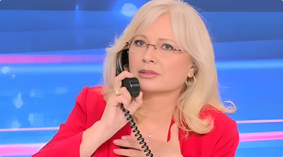 Πένθος-για-την-Αγγελική-Νικολούλη,-μετά-την-εκπομπή-της-Παρασκευής-–-Στιγμές-πολύ-δύσκολες!-–-Την-πήραν-τηλέφωνο-ότι…