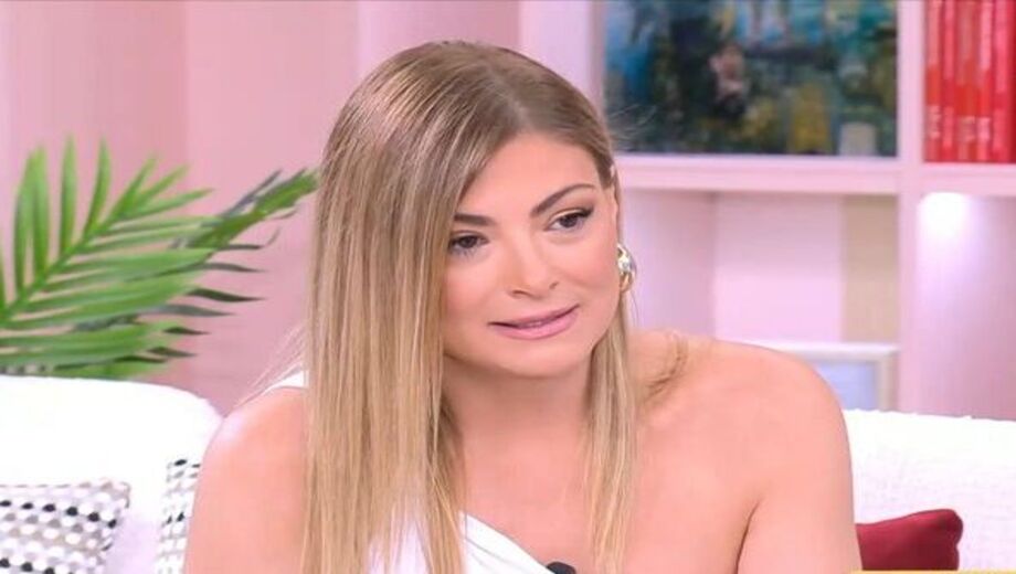 Χώρισε πασίγνωστη Ελληνίδα δημοσιογράφος – Το παραδέχθηκε δημόσια για πρώτη φορά – Πονάω βουβά… Χώρισε-πασίγνωστη-Ελληνίδα-δημοσιογράφος-–-Το-παραδέχθηκε-δημόσια-για-πρώτη-φορά-–-Πονάω-βουβά…