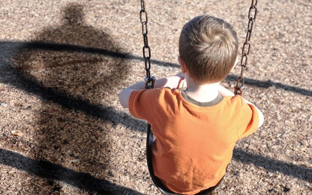 Πρωτοφανές-περιστατικό!-Δασκάλα-στο-Λουτράκι-κατήγγειλε-6χρονο-μαθητή,-ότι…