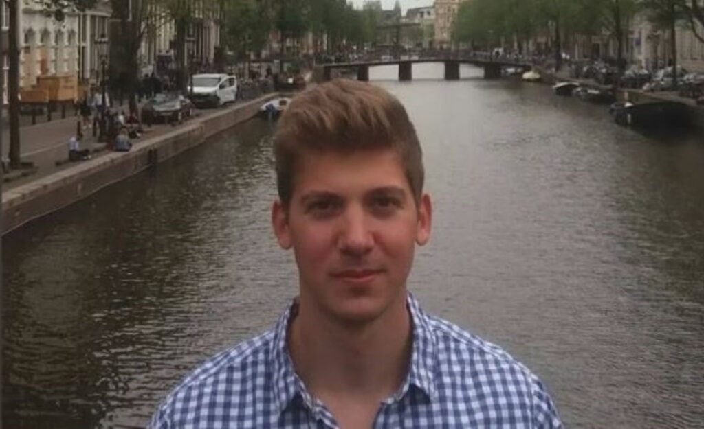 Κρήτη-–-Εξαφάνιση-33χρονου-γιατρού:-Τι-δείχνουν-οι-κάμερες-του-σούπερ-μάρκετ;-Πού-βρίσκεται-ο-Αλέξης;