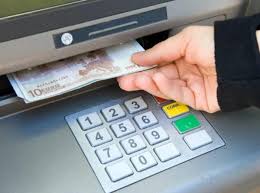 “Έρχεται” η εφορία στους τραπεζικούς λογαριασμούς – Τι ψάχνει; “Έρχεται”-η-εφορία-στους-τραπεζικούς-λογαριασμούς-–-Τι-ψάχνει;