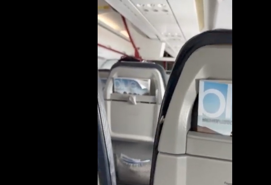 Πτήση-“θρίλερ”-στην-Ελλάδα-–-Στιγμές-τρόμου-για-τους-επιβάτες-(Βίντεο)