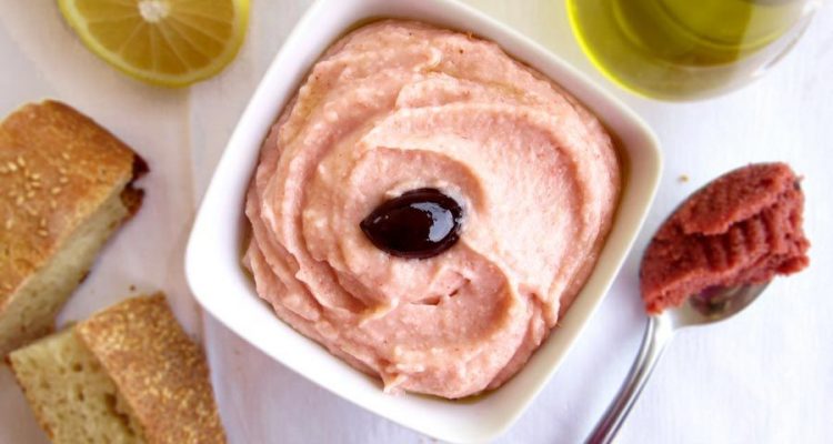 Ταραμοσαλάτα: Το λάθος που κάνουν όλοι στο μπλέντερ! Τα δύο κόλπα για να γλείφουν όλοι τα δάχτυλά τους! Ταραμοσαλάτα:-Το-λάθος-που-κάνουν-όλοι-στο-μπλέντερ!-Τα-δύο-κόλπα-για-να-γλείφουν-όλοι-τα-δάχτυλά-τους!