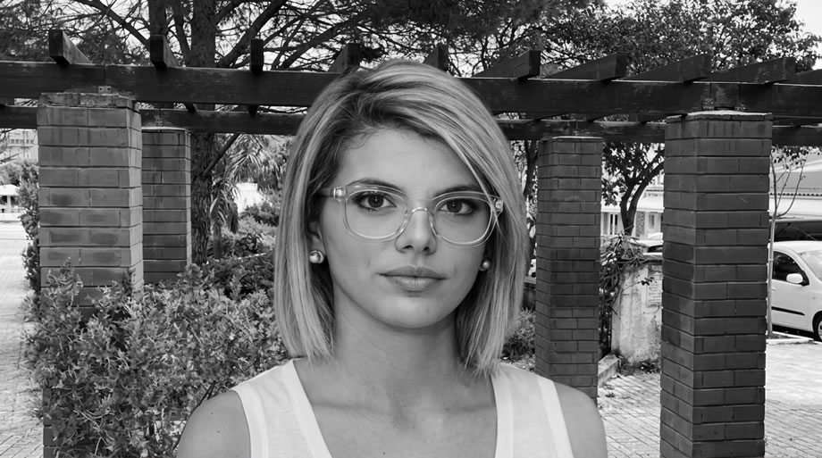 Μαθεύτηκε,-πριν-από-λίγο,-τι-κατανάλωσε-μόνη-της-η-Μυρτώ-–-Γιατί-το-έκρυβαν;