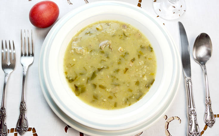 Γνωστή-Ελληνίδα-μαγείρισσα-αποκάλυψε-το-μυστικό-της-πιο-πετυχημένης-μαγειρίτσας-και-όλες-θα-τη-φτιάξουν!-Δεν-μυρίζει-και…