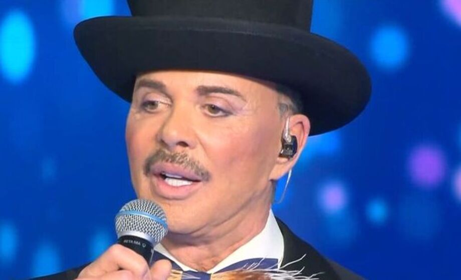 J2US – Λάκης Γαβαλάς: Δύσκολες στιγμές στη σκηνή! Αιφνιδίασε τους κριτές! Πέθανε δικός μου… j2us-–-Λάκης-Γαβαλάς:-Δύσκολες-στιγμές-στη-σκηνή!-Αιφνιδίασε-τους-κριτές!-Πέθανε-δικός-μου…