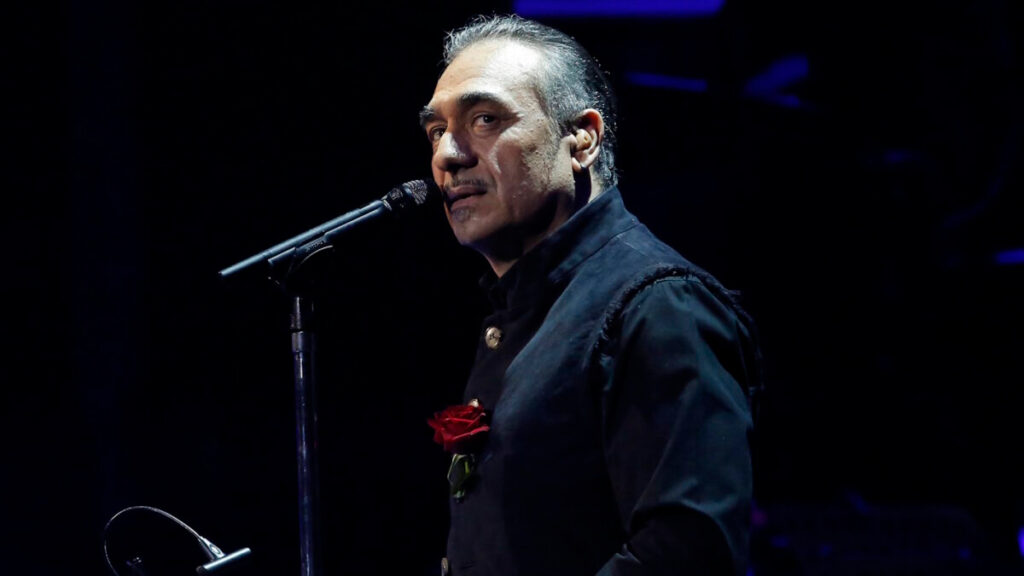 “Χτύπησε”-ξανά-ο-θάνατος-την-πόρτα-του-Σφακιανάκη-–-Σκληρή-απώλεια-–-Πέθανε-η…