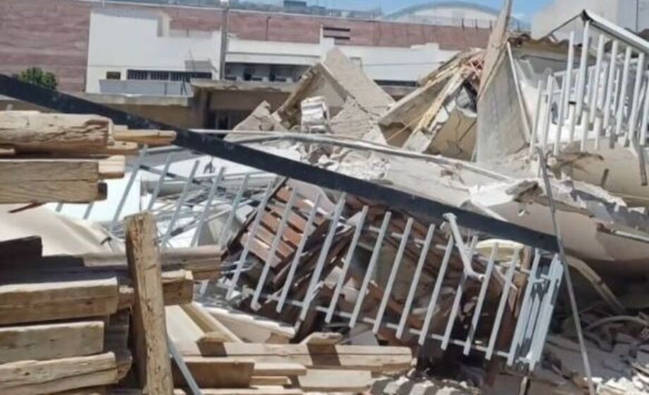 Πετράλωνα:-Έτσι-ήταν-η-πολυκατοικία,-πριν-καταρρεύσει-–-Ζητούν-από-όλους-ησυχία-για-να-βρουν-τυχόν-εγκλωβισμένους