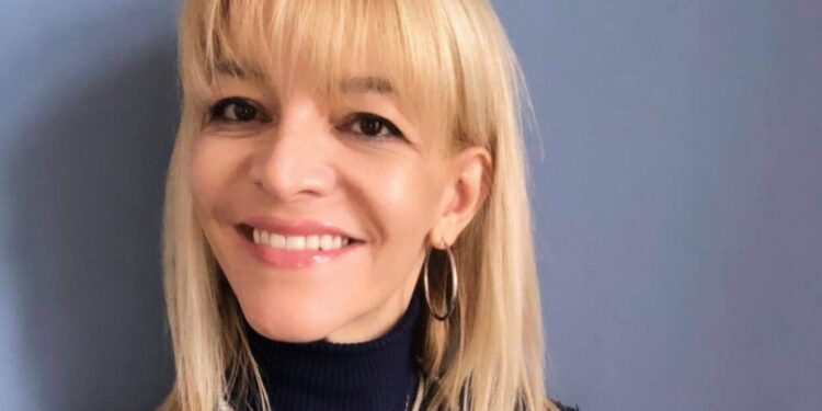 Δίνει δύσκολη μάχη για τη ζωή της η μητέρα της Αφροδίτης Νέστορα Δίνει-δύσκολη-μάχη-για-τη-ζωή-της-η-μητέρα-της-Αφροδίτης-Νέστορα