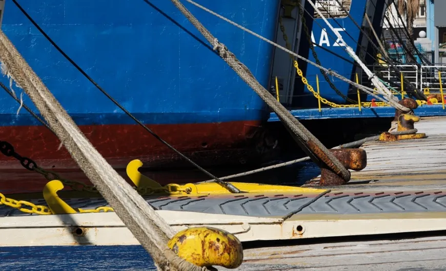 24ωρη απεργία, αύριο Παρασκευή, στα πλοία – Ποια δρομολόγια επηρεάζονται 24ωρη-απεργία,-αύριο-Παρασκευή,-στα-πλοία-–-Ποια-δρομολόγια-επηρεάζονται