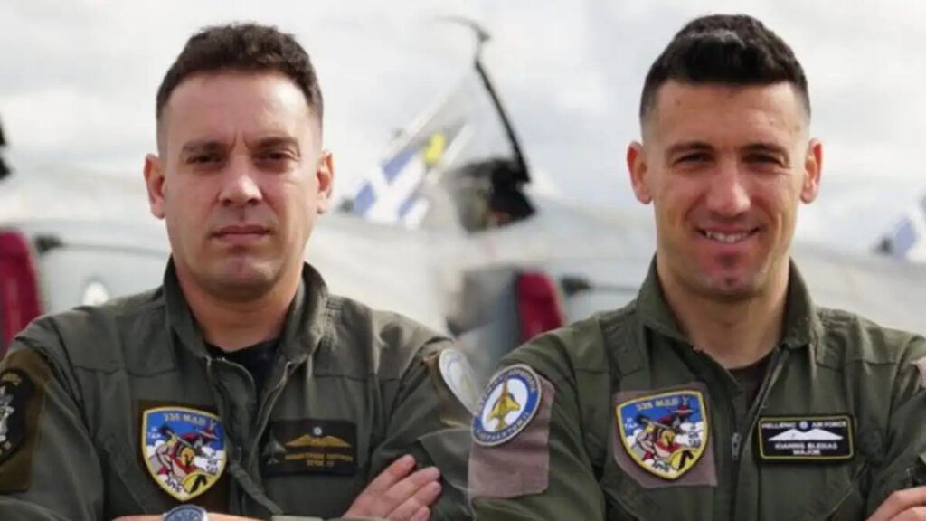 Γιατί αναβάλλονται οι κηδείες των πιλότων του μοιραίου Phantom Γιατί-αναβάλλονται-οι-κηδείες-των-πιλότων-του-μοιραίου-phantom