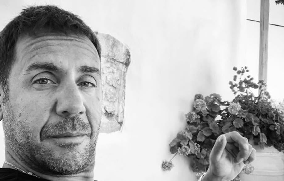 Μαζωνάκης: Το άγνωστο περιστατικό σε εστιατόριο και η σοκαριστική αποκάλυψη που ανατρέπει τα δεδομένα Μαζωνάκης:-Το-άγνωστο-περιστατικό-σε-εστιατόριο-και-η-σοκαριστική-αποκάλυψη-που-ανατρέπει-τα-δεδομένα