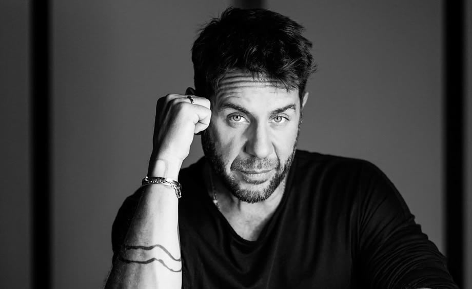 Αυτό το τραγούδι του Μαζωνάκη μπήκε σε διαφήμιση της Opel και “έσπασε” ταμεία Αυτό-το-τραγούδι-του-Μαζωνάκη-μπήκε-σε-διαφήμιση-της-opel-και-“έσπασε”-ταμεία