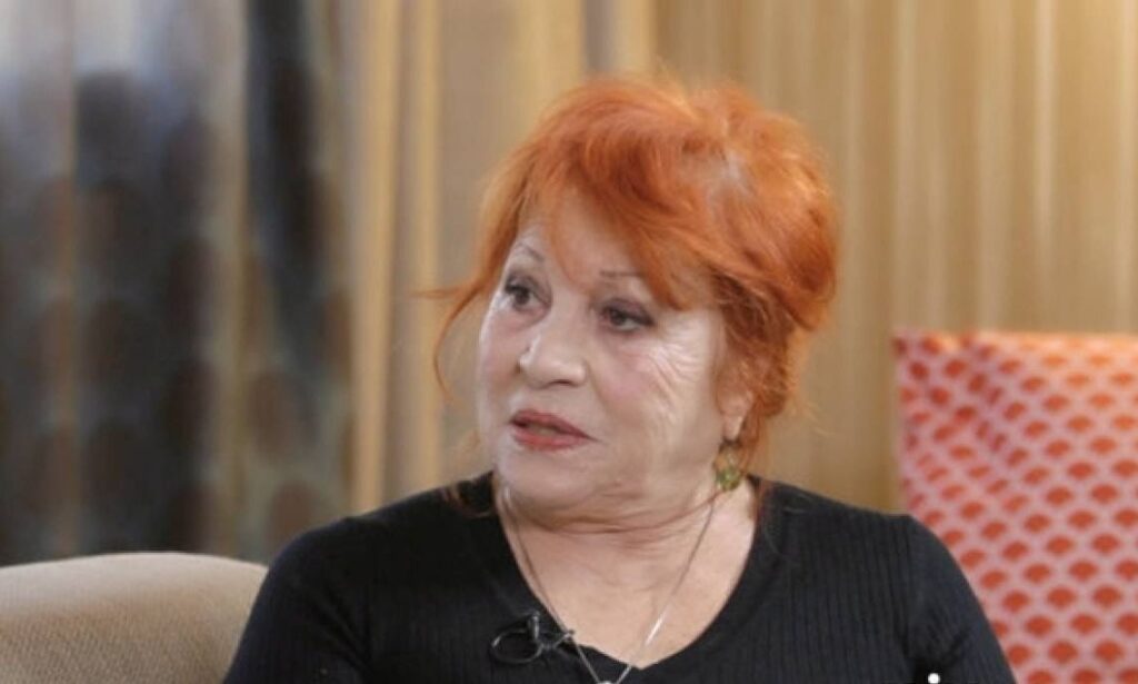 Χρυσούλα Διαβάτη: Βρίσκεται σε κατάσταση κατατονίας η αγαπημένη ηθοποιός Χρυσούλα-Διαβάτη:-Βρίσκεται-σε-κατάσταση-κατατονίας-η-αγαπημένη-ηθοποιός